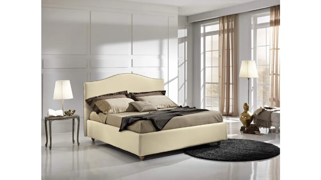 Letto con testiera sagomata in tessuto imbottito Bellini di MaxHome